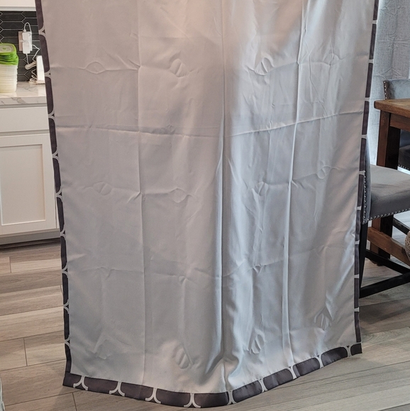 Beautiful Blackout Curtains - Picture 2 of 8